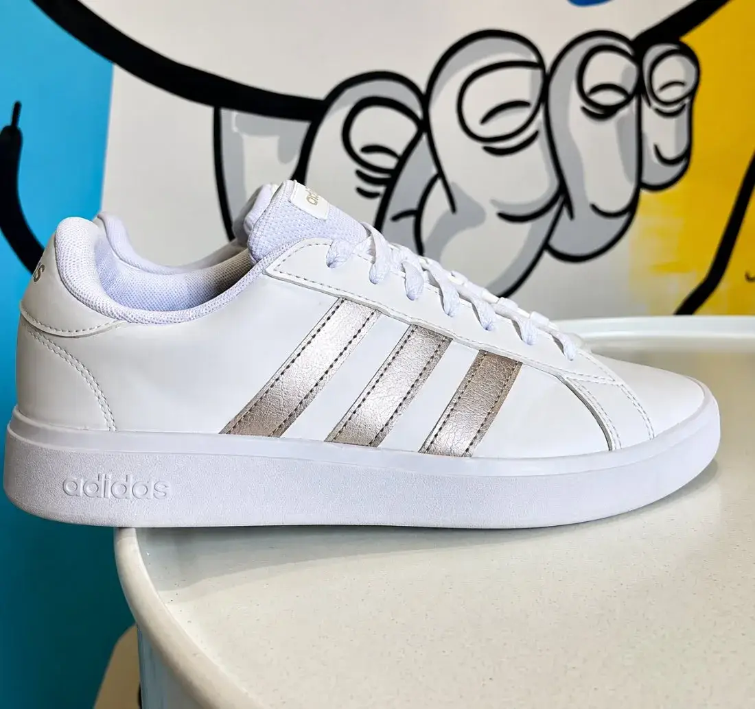 Adidas Grand Court limpo e impermeabilizado pela Wash Sneakers 21